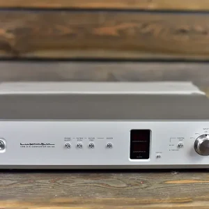 luxman da 06 digital analog converter like new in box