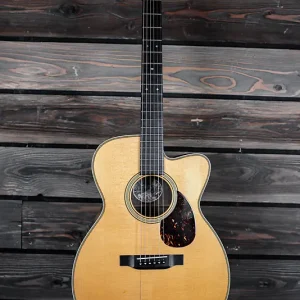 collings om2he cutaway w original hard case